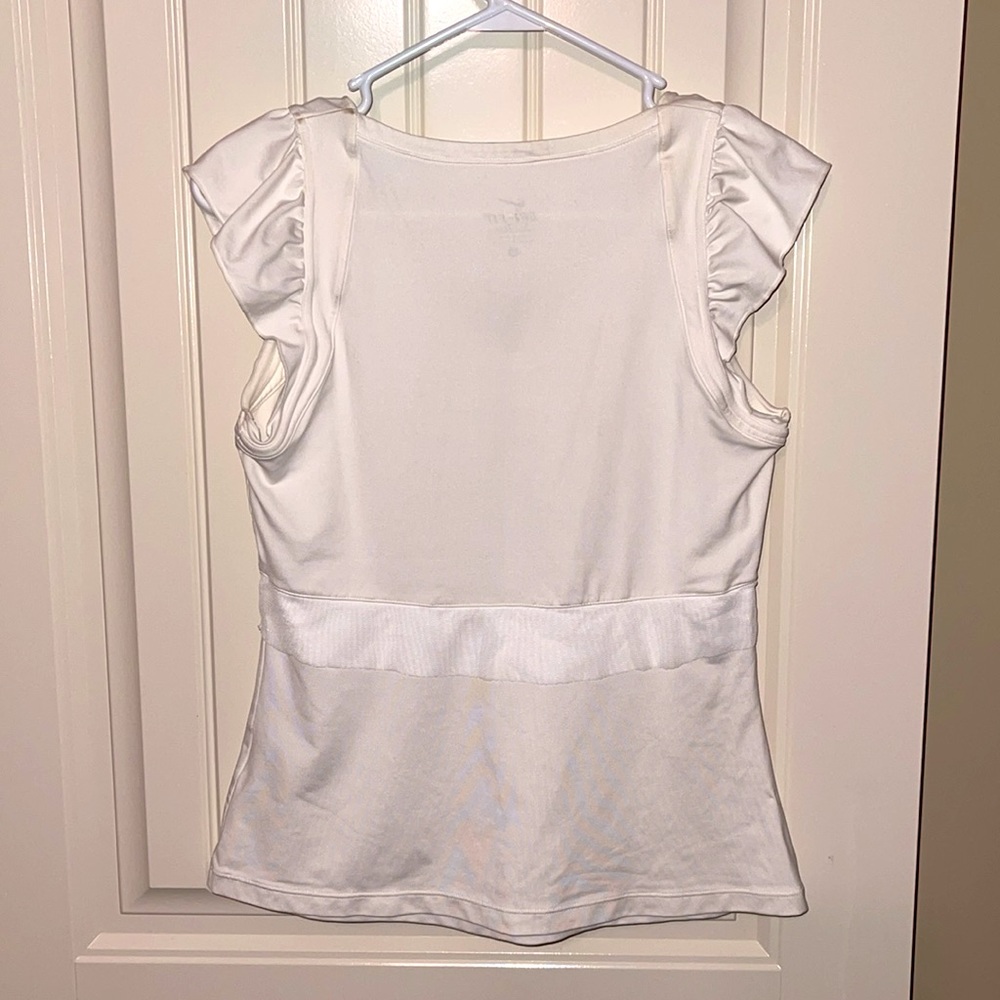 Nike - Picture 2 of 3